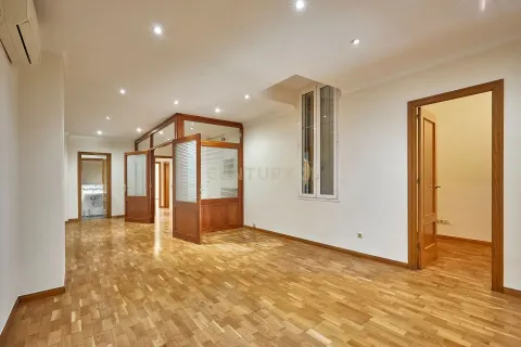Wohnung zum Verkauf in Barcelona, Spanien 5 Schlafzimmer, 150 m2 Nr. 166937 - Foto 17