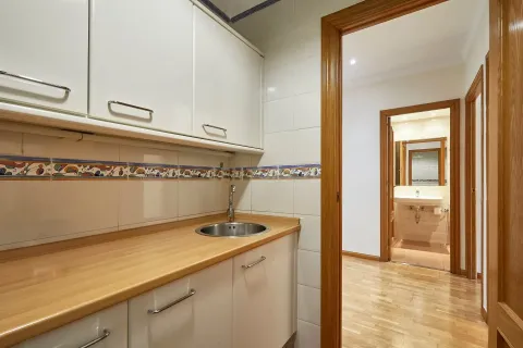 Wohnung zum Verkauf in Barcelona, Spanien 5 Schlafzimmer, 150 m2 Nr. 166937 - Foto 25