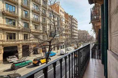 Wohnung zum Verkauf in Barcelona, Spanien 5 Schlafzimmer, 150 m2 Nr. 166937 - Foto 8
