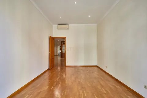 Wohnung zum Verkauf in Barcelona, Spanien 5 Schlafzimmer, 150 m2 Nr. 166937 - Foto 11