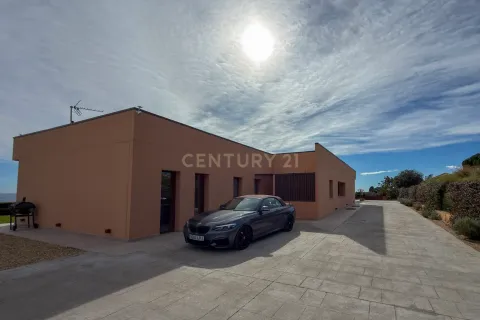 House for sale in Sant Vicenc De Montalt, Barcelona, Spain 5 bedrooms, 540 sq.m. No. 166935 - photo 15