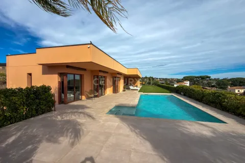 House for sale in Sant Vicenc De Montalt, Barcelona, Spain 5 bedrooms, 540 sq.m. No. 166935 - photo 13