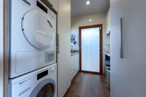 House for sale in Sant Vicenc De Montalt, Barcelona, Spain 5 bedrooms, 540 sq.m. No. 166935 - photo 30
