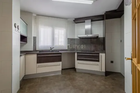 Wohnung zum Verkauf in Terrassa, Barcelona, Spanien 4 Schlafzimmer, 110 m2 Nr. 166938 - Foto 5