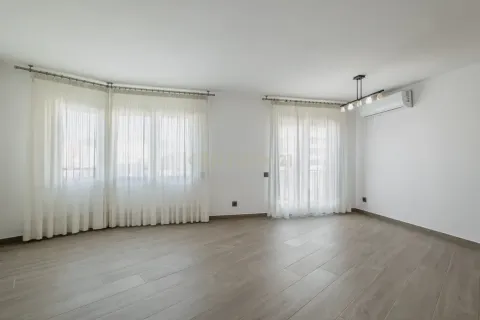 Wohnung zum Verkauf in Terrassa, Barcelona, Spanien 4 Schlafzimmer, 110 m2 Nr. 166938 - Foto 2