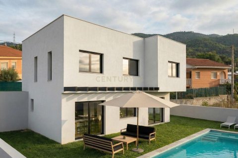 House à vendre à Abrera, Barcelona, Espagne, 3 chambres, 120 m2 No. 166940 - photo 2