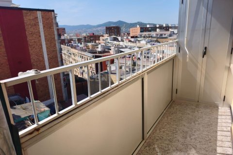 Wohnung in Santa Coloma de Gramenet, Barcelona, Spanien 3 Schlafzimmer, 67 m2 Nr. 166934