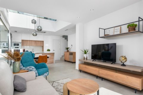 Продажа виллы в Бенихофар, Аликанте, Испания 3 спальни, 136м2 №144965 - фото 3