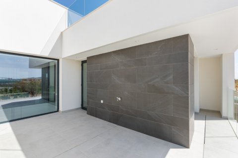 Продажа виллы в Бенихофар, Аликанте, Испания 3 спальни, 136м2 №144965 - фото 22