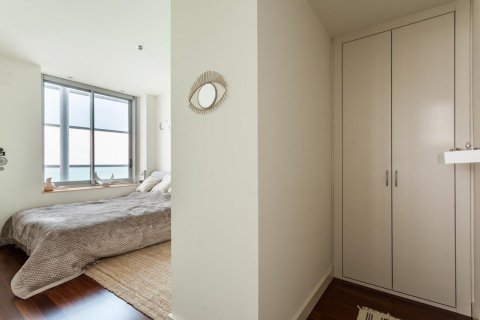 Apartment à vendre Barcelona, Espagne, 3 chambres, 223 m2 No. 133393 - photo 23