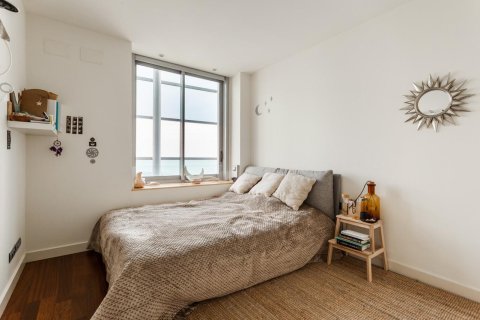 Apartment à vendre Barcelona, Espagne, 3 chambres, 223 m2 No. 133393 - photo 20