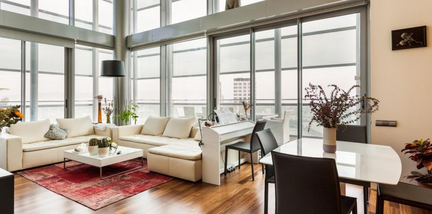 Apartment Barcelona, Espagne 3 chambres, 223 m2 No. 133393