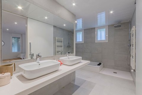 Apartment à vendre Barcelona, Espagne, 5 chambres, 328 m2 No. 133394 - photo 28