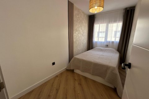 Продажа квартиры в Торревьеха, Аликанте, Испания 2 спальни, 77м2 №119822 - фото 5