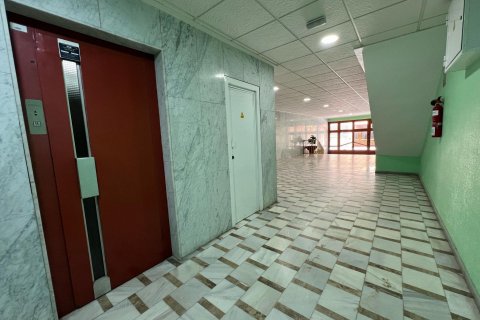 Продажа квартиры в Торревьеха, Аликанте, Испания 3 спальни, 100м2 №119818 - фото 23