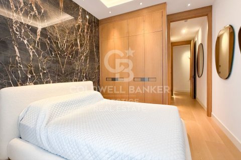 Apartment à vendre à Barcelona, Espagne, 2 chambres, 248 m2 No. 179014 - photo 14