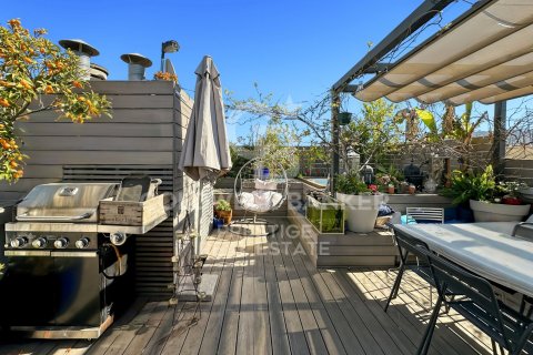 Penthouse à vendre à Barcelona, Espagne, 2 chambres, 100 m2 No. 179019 - photo 2
