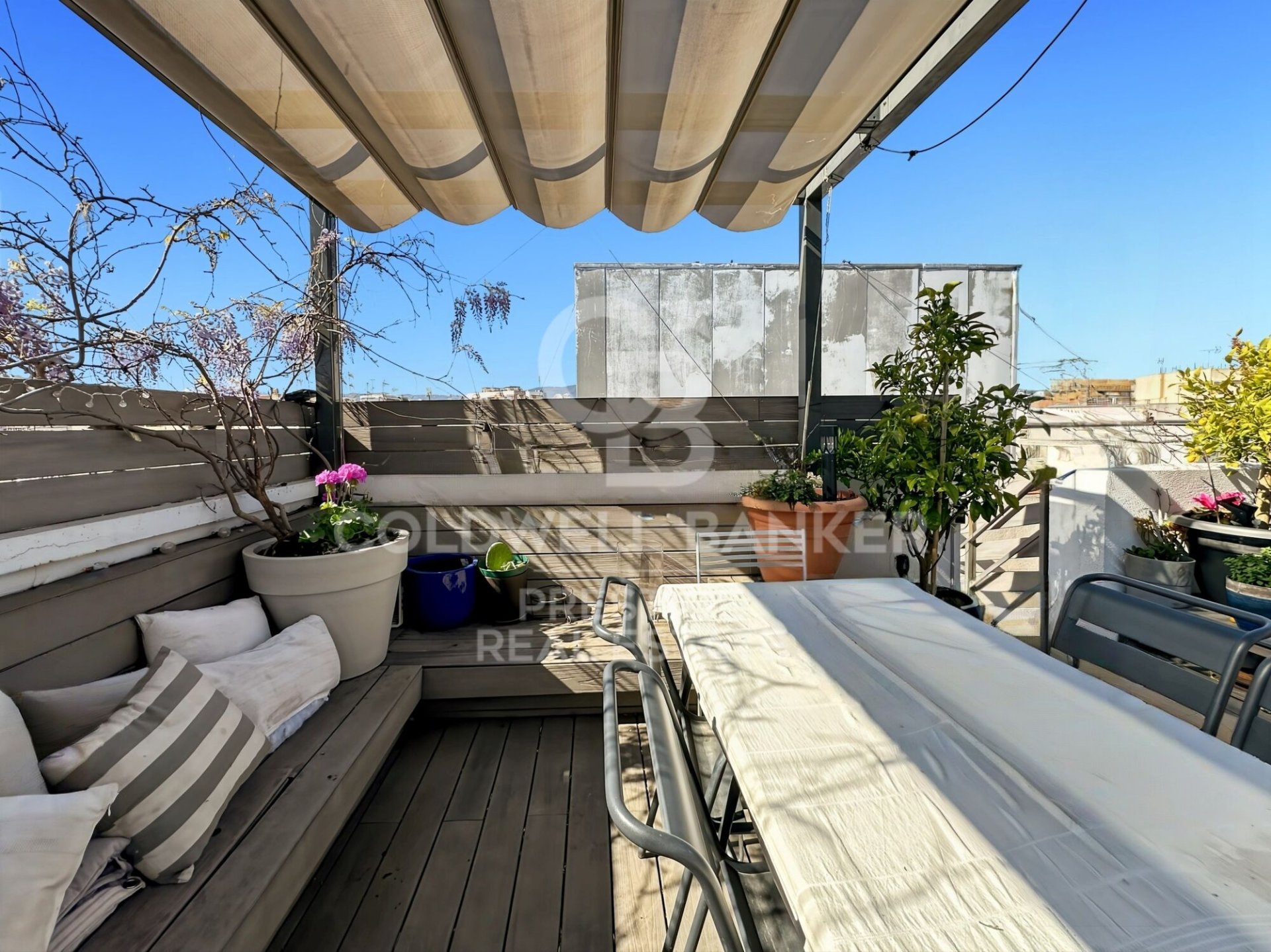 Penthouse in Barcelona, Spain 2 bedrooms, 100 sq.m. No. 179019