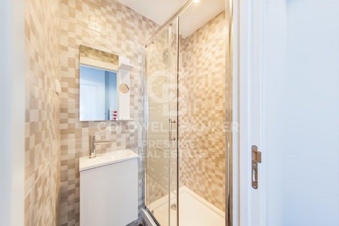 Wohnung zum Verkauf in Barcelona, Spanien 5 Schlafzimmer, 116 m2 Nr. 179018 - Foto 11