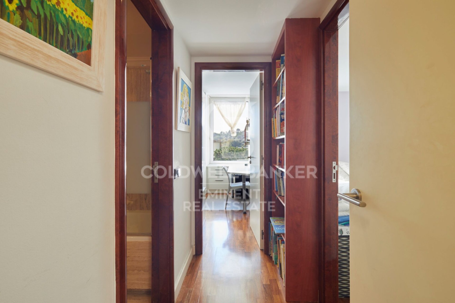 Casa a Barcelona, Spagna 5 camere da letto, 251 mq. N° 179013