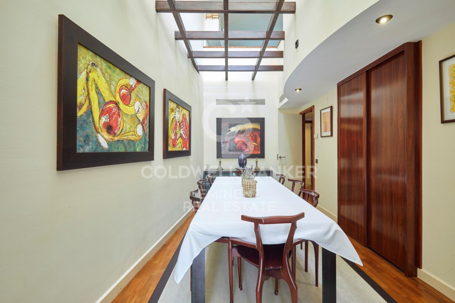 Casa a Barcelona, Spagna 5 camere da letto, 251 mq. N° 179013