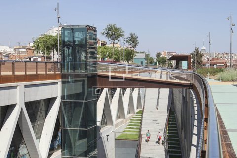 Apartment for sale in Barcelona, Spain 2 bedrooms, 87 sq.m. No. 150784 - photo 8