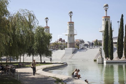 Apartment for sale in Barcelona, Spain 2 bedrooms, 87 sq.m. No. 150784 - photo 13