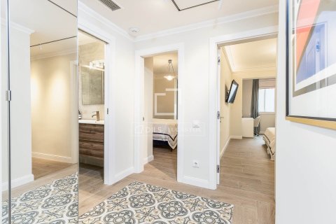 Lägenhet till salu i Barcelona, Spanien 4 sovrum, 162 kvm. Nr. 150785 - foto 30