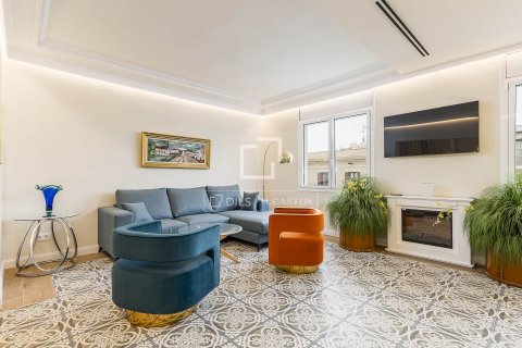 Lägenhet till salu i Barcelona, Spanien 4 sovrum, 162 kvm. Nr. 150785 - foto 4