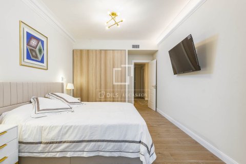 Lägenhet till salu i Barcelona, Spanien 4 sovrum, 162 kvm. Nr. 150785 - foto 22