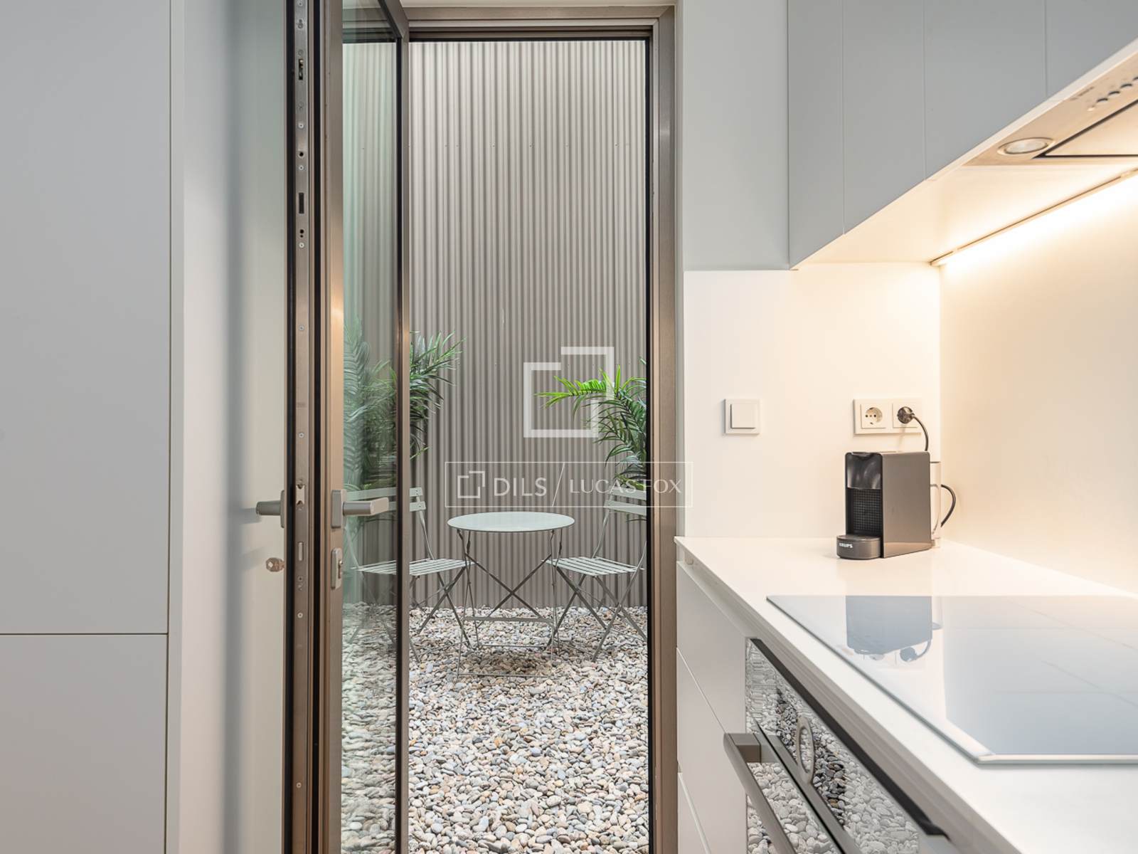 Appartamento a Barcelona, Spagna 2 camere da letto, 65 mq. N° 150788
