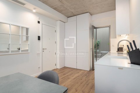 Apartment for sale in Barcelona, Spain 2 bedrooms, 65 sq.m. No. 150788 - photo 15