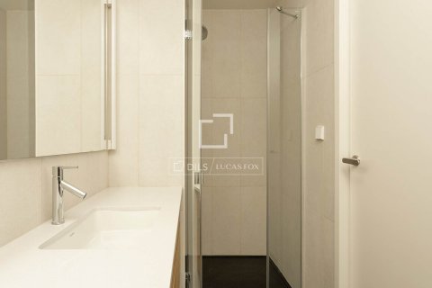 Продажа квартиры в Барселона, Испания 3 спальни, 158м2 №150789 - фото 17