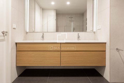 Продажа квартиры в Барселона, Испания 3 спальни, 158м2 №150789 - фото 14