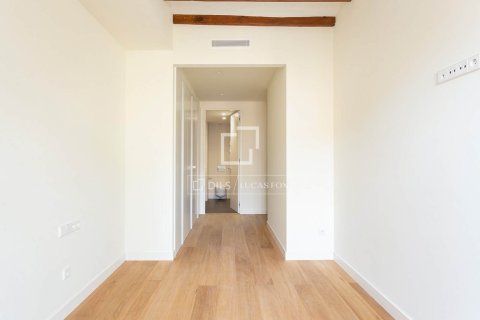 Продажа квартиры в Барселона, Испания 3 спальни, 158м2 №150789 - фото 11