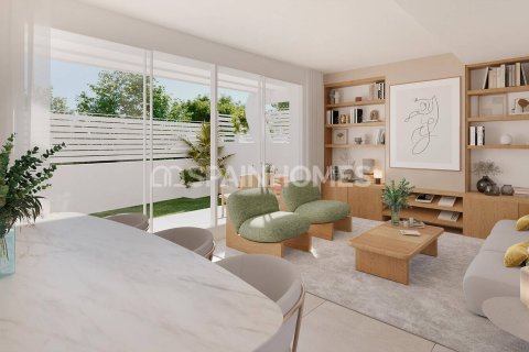 Продажа квартиры в Эстепона, Малага, Испания 2 спальни, 80м2 №160622 - фото 5