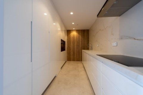 Wohnung zum Verkauf in Benidorm, Alicante, Spanien 4 Schlafzimmer, 297 m2 Nr. 165093 - Foto 18