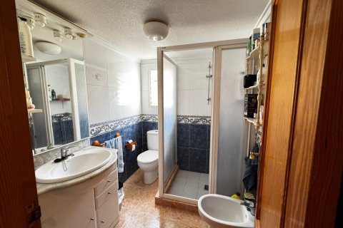 Продажа виллы в Пунта Прима, Аликанте, Испания 5 спален, 200м2 №136970 - фото 13