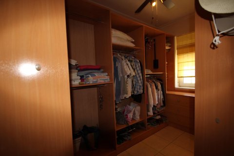 Продажа виллы в Пунта Прима, Аликанте, Испания 4 спальни, 250м2 №136969 - фото 13