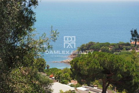 Tontti Blanes, Girona, Espanja 813 m2 No. 177046