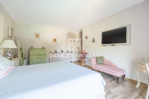 Dom w Lloret de Mar, Girona, Hiszpania 5 sypialni, 280 mkw. nr 177042 – zdjęcie 27