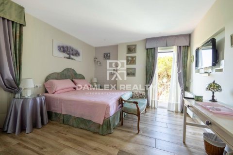 Dom w Lloret de Mar, Girona, Hiszpania 5 sypialni, 280 mkw. nr 177042 – zdjęcie 22