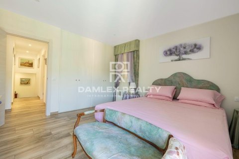 Dom w Lloret de Mar, Girona, Hiszpania 5 sypialni, 280 mkw. nr 177042 – zdjęcie 23