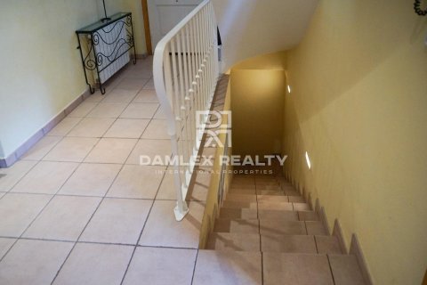 Dom w Lloret de Mar, Girona, Hiszpania 6 sypialni, 390 mkw. nr 177044 – zdjęcie 13