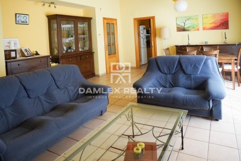 Dom w Lloret de Mar, Girona, Hiszpania 6 sypialni, 390 mkw. nr 177044 – zdjęcie 2