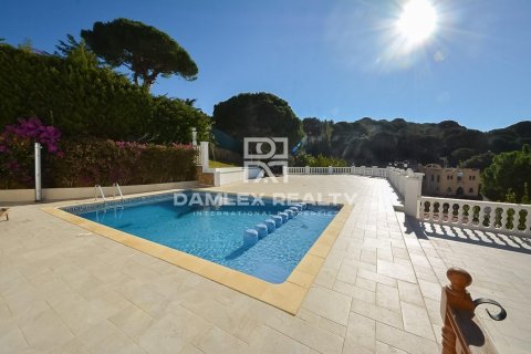 Willa w Lloret de Mar, Girona, Hiszpania 5 sypialni, 506 mkw. nr 177041 – zdjęcie 2