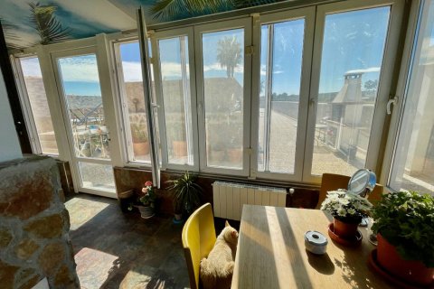 Продажа виллы в Гуардамар-дель-Сегура, Аликанте, Испания 6 спален, 450м2 №119010 - фото 9