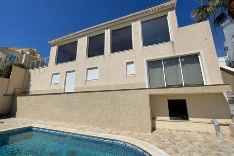 Продажа виллы в Сьюдад Кесада, Аликанте, Испания 3 спальни, 80м2 №119014 - фото 1