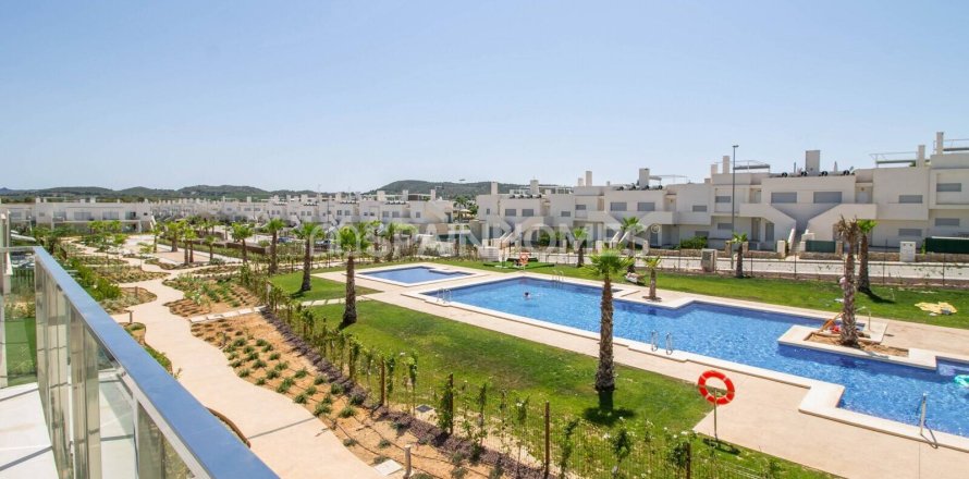 Квартира в Ориуэла, Аликанте, Испания 2 спальни, 82м2 №142701