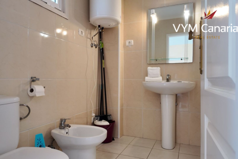 Продажа квартиры в Сан-Эухенио, Тенерифе, Испания 1 комната, 33м2 №142703 - фото 6